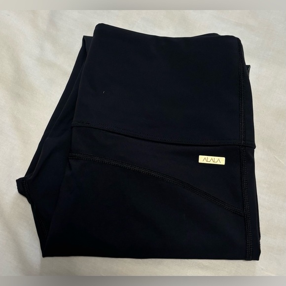 Alala Black Leggings SMALL NWT - Picture 12 of 15